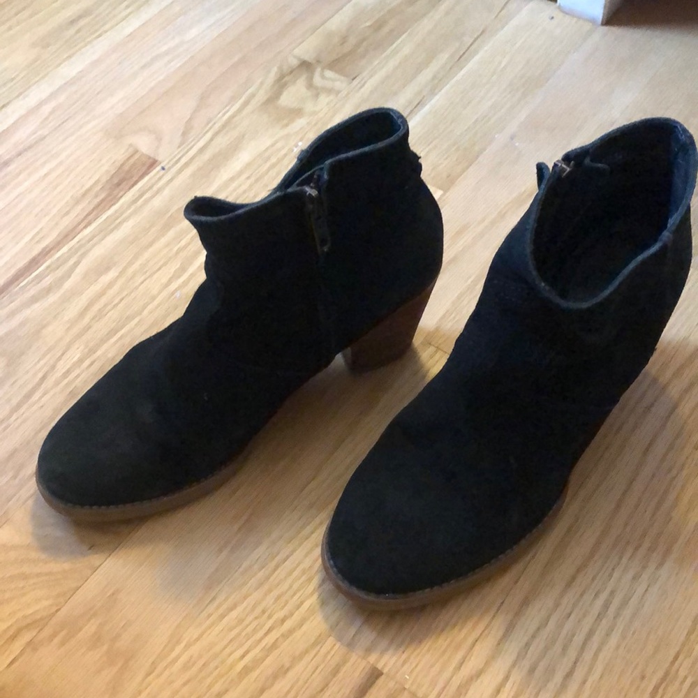 Madewell suede bootie size 6.5